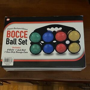 Bocce Ball Set. NWT
